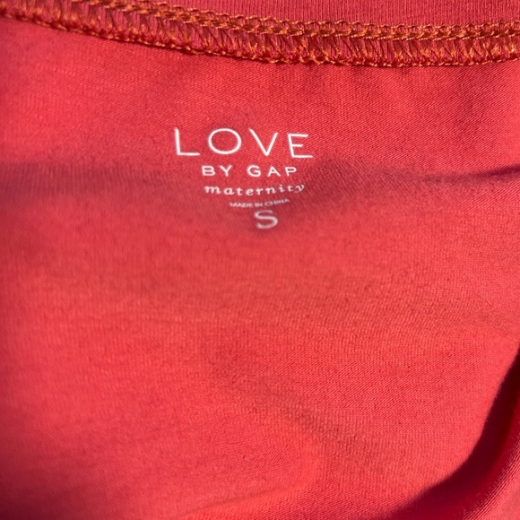 NWT GAP MATERNITY stretch long sleeve tee - Picture 5 of 5